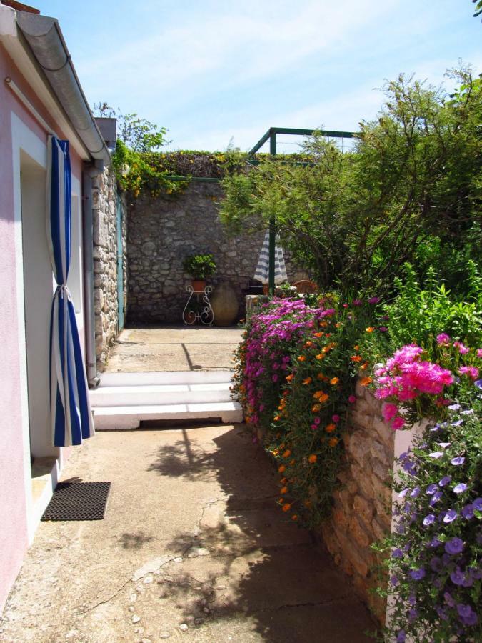Apartments Anita Veli Lošinj Εξωτερικό φωτογραφία